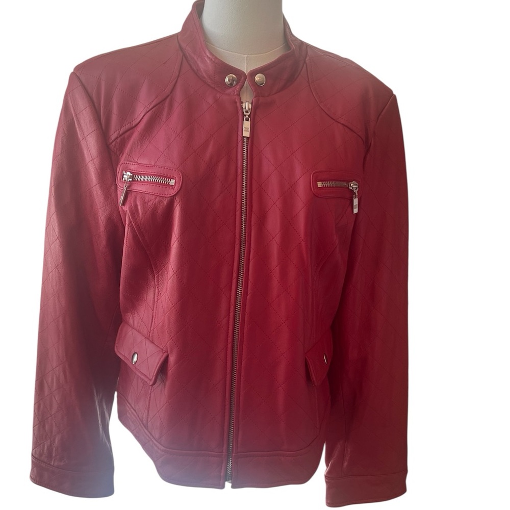 Red Quilted Zip-Up Jacket Size L